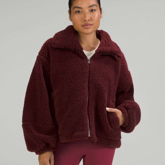 Lululemon Women's Red Merlot Cinchable Fleece Zip-Up Cozy Teddy Jacket Size 6 - Picture 1 of 9